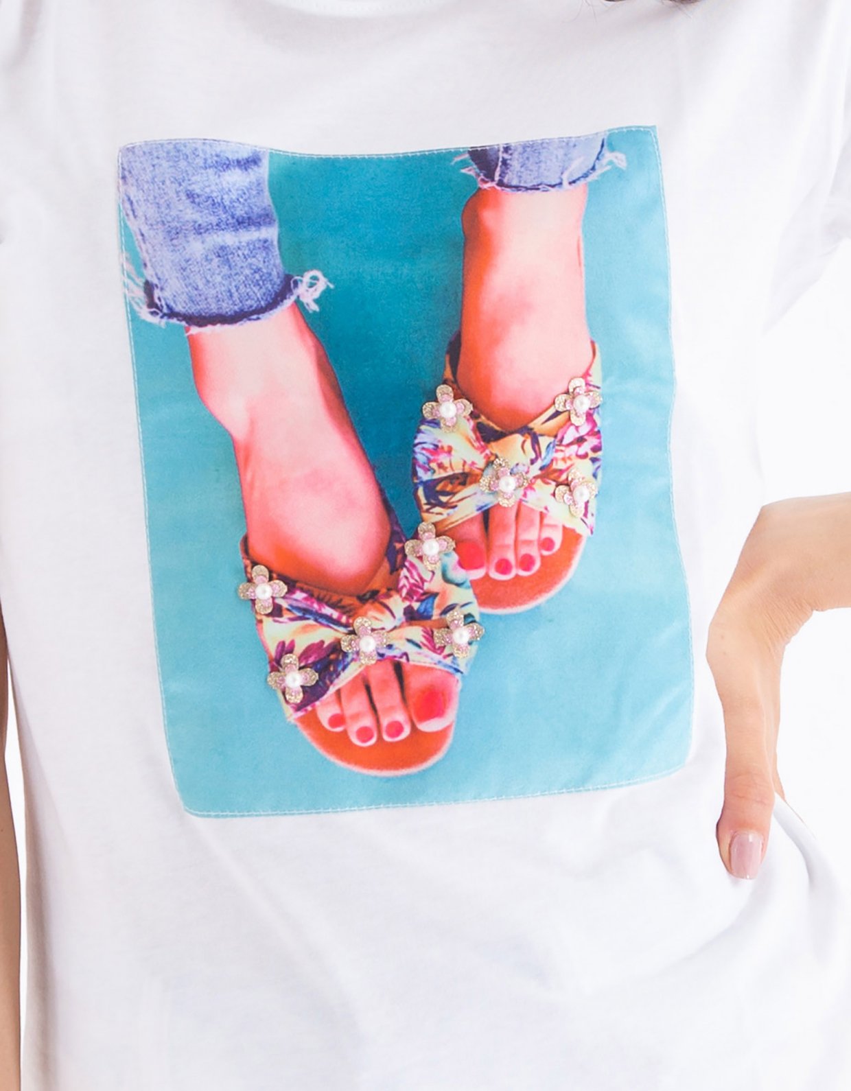 Ripped Cotton Slippers t-shirt